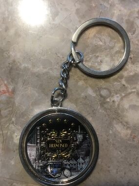 San Francisco (City by the Bay) Key Chain (Golden Gate Bridge, Trolley, Homes)